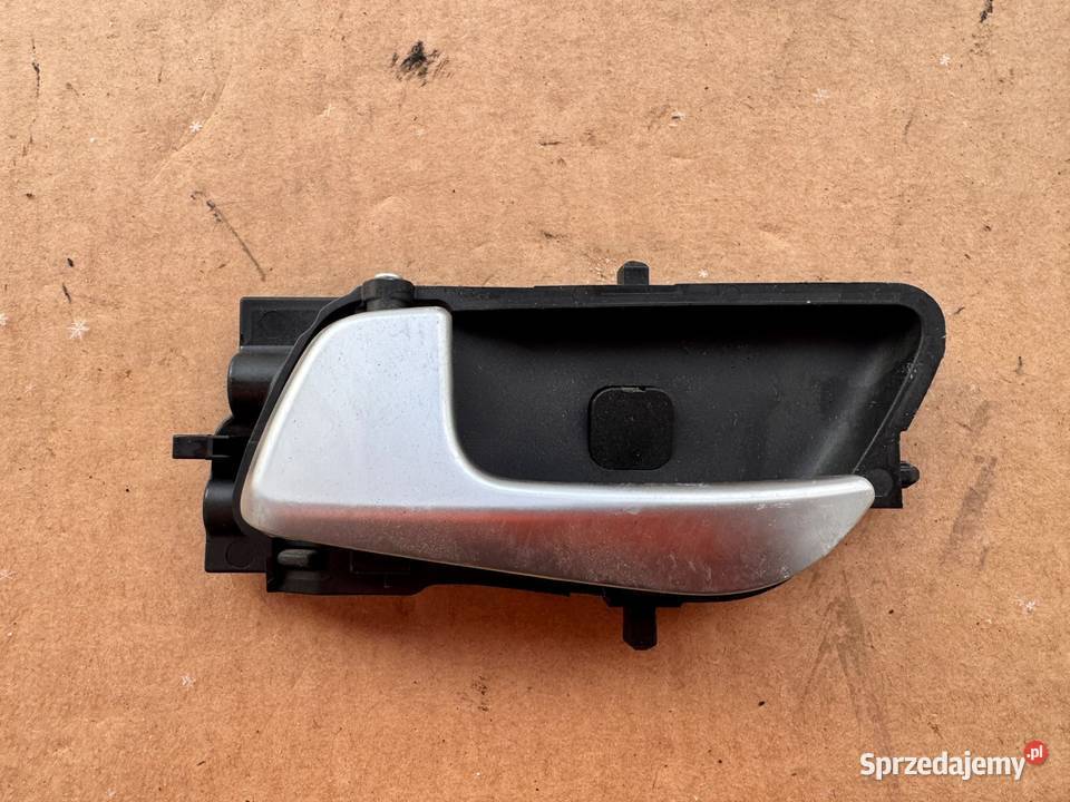 Klamka wewnętrzna lewy tyłprzód Hyundai i20 II Klamki wewnętrzne Brzesko