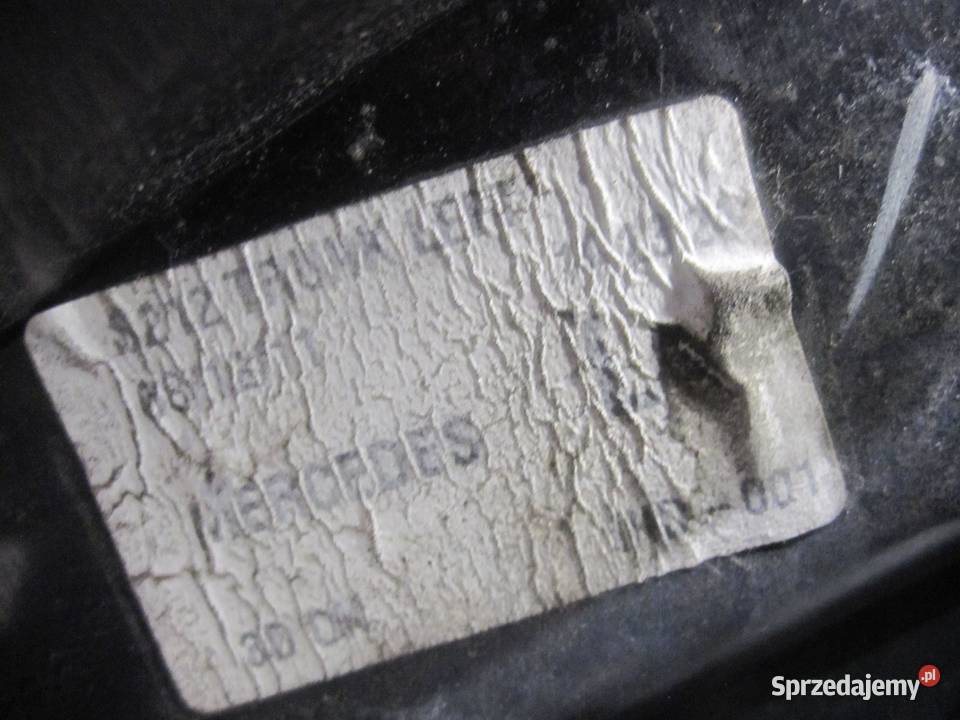 MERCEDES E IV W212 12r lampa lewa tył w klapę osobowe świętokrzyskie
