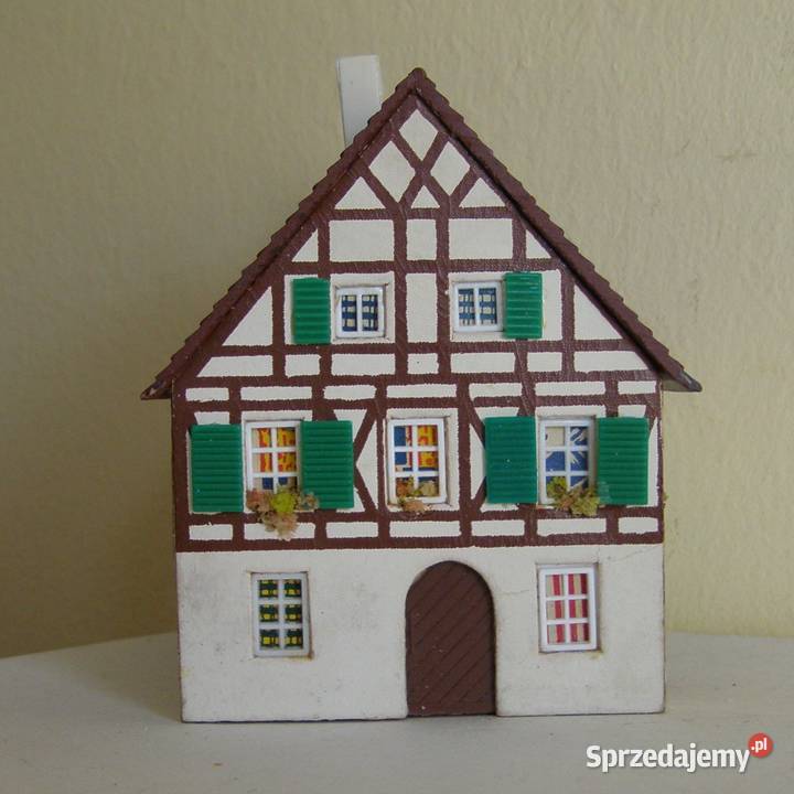 Domek na makietę 38 kolejka skala TT łódzkie