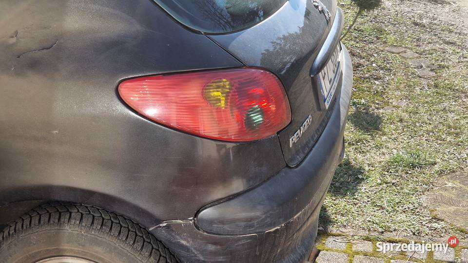 lampa tył tylna Peugeot 206 lewa prawa 2005 Rok produkcji 2005