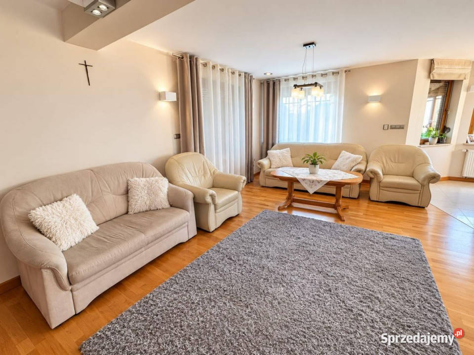 Dom wolnostojący 222m2 Szczytno Sybiraków
