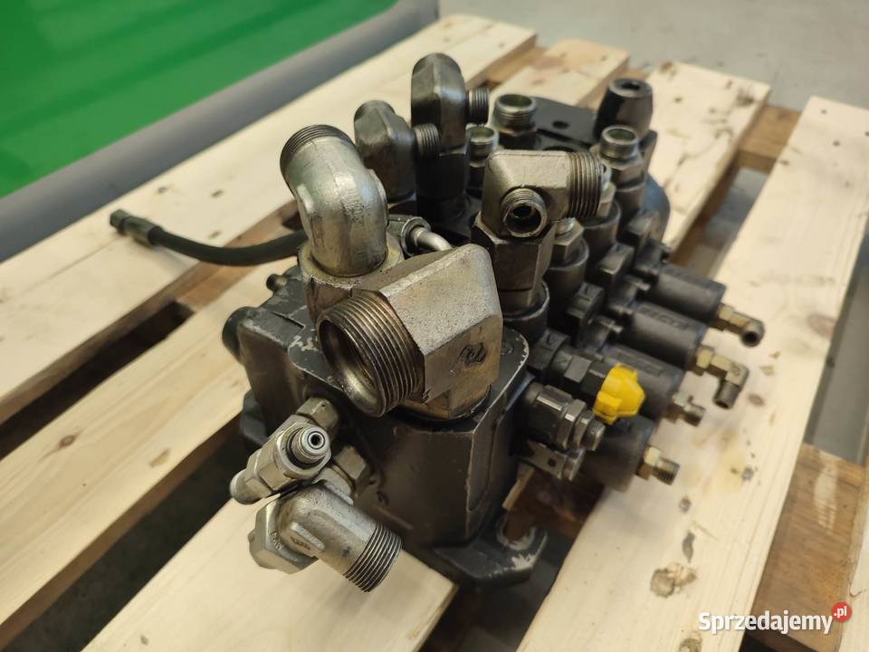 Rozdzielacz hydrauliczny Manitou MLT 730 Wilkowo