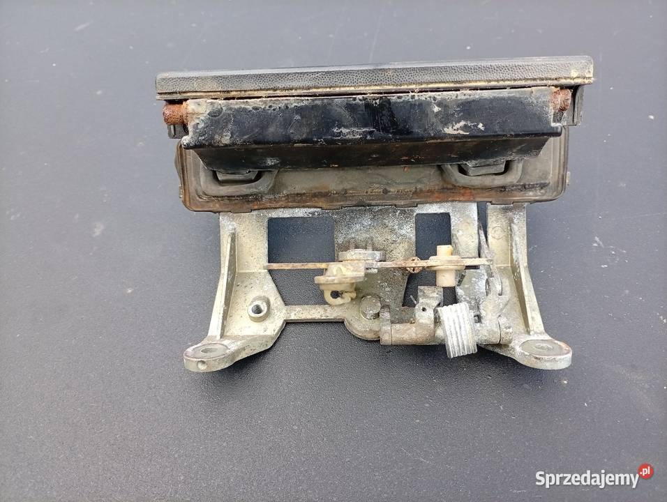 Klamka tylnej klapy audi 100 c4 avant małopolskie Gorlice sprzedam