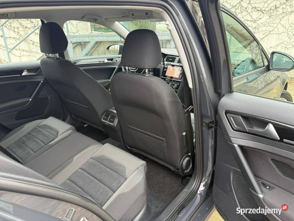 Volkswagen Golf 20 TDI Highline VII 2012 1968cm3 Motoryzacja
