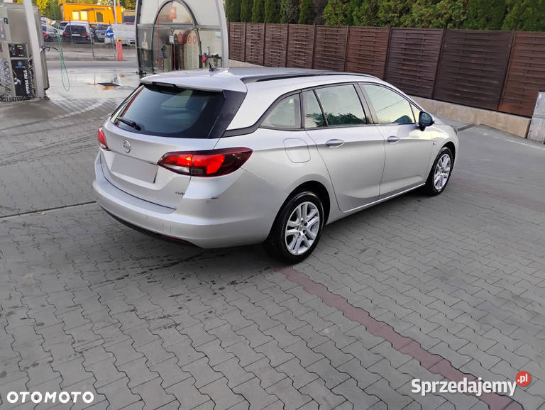 ASTRA K 2018r 16Diesel Delikatnie uszk bok centralny zamek Kraków