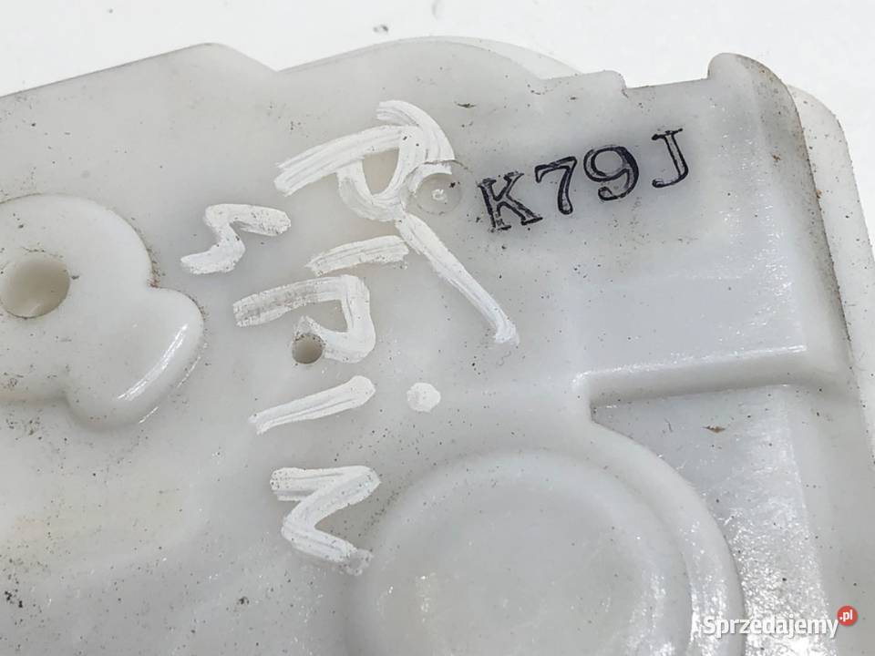 ZAMEK DRZWI PRAWY TYŁ MAZDA CX5 Hatchback 1117