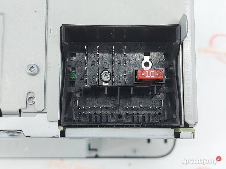 VW GOLF V radio CD 3C8035195A osobowe Kielce sprzedam