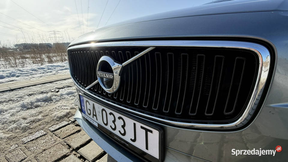 Volvo S90 Zadbany stan idealny long Momentum autoalarm