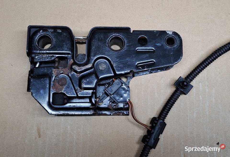 ZAMEK MASKI POKRYWY SILNIKA VW T5 20042008 osobowe dolnośląskie Mielęcin sprzedam