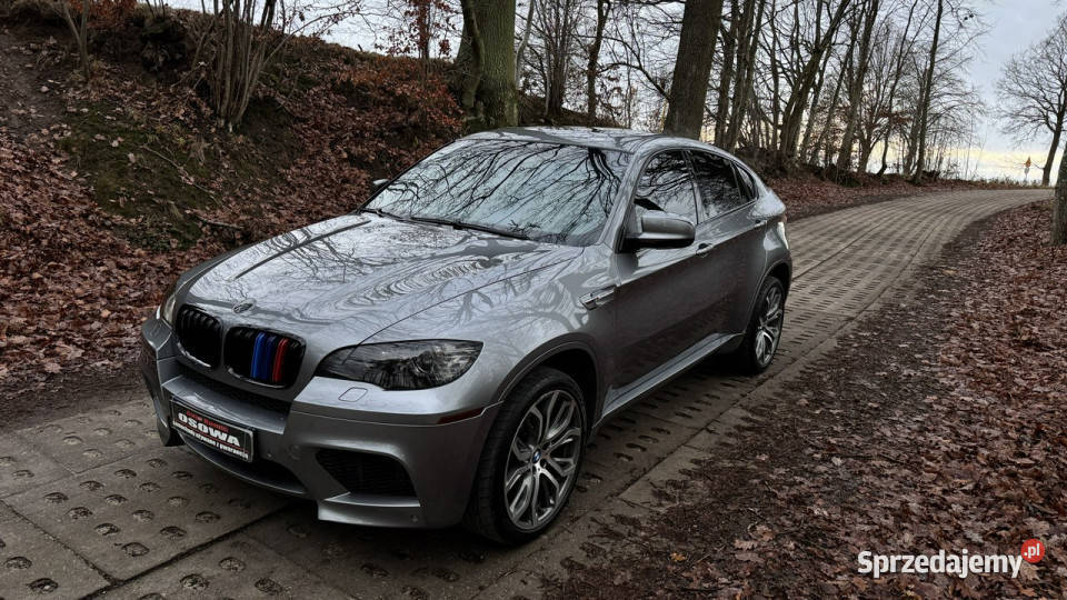 BMW X6 M 44v8 performance 555 wersja śliczny wielofunkcyjna kierownica X6 M Gdańsk sprzedam