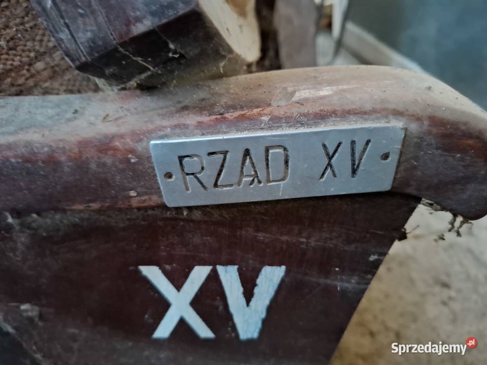 Stare fotele kinowe z kina LOT w Świdniku Do Fajsławice