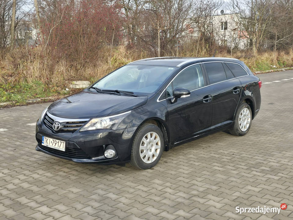 Toyota Avensis 18 Benzyna Serwisowany Gwarancja gniazdo AUX Piekoszów