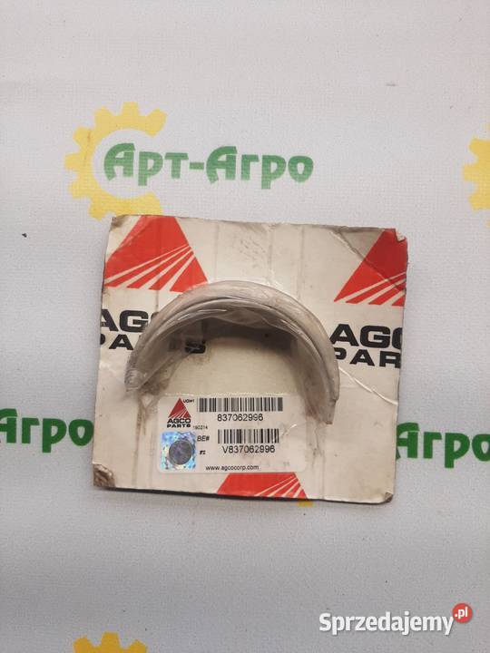 V837062996 Panewki korbowodu Massey Ferguson