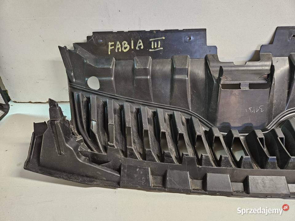 SKODA FABIA III 3 6V0 GRILL ATRAPA ZDERZAKA Atrapy Międzychód