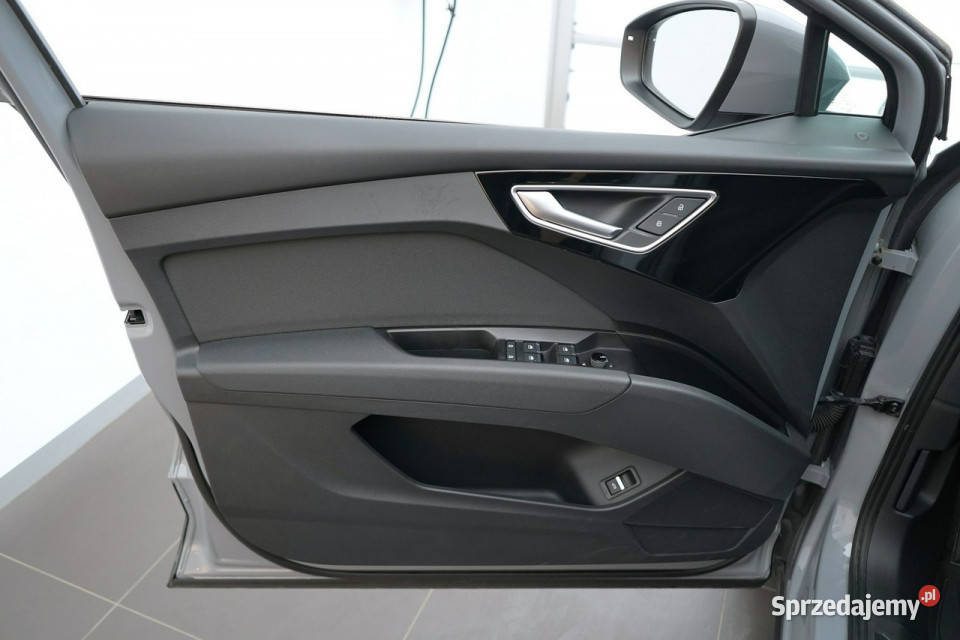 Audi Q4 Sportback etron 35 etron 170 Kamera autoalarm Kielce