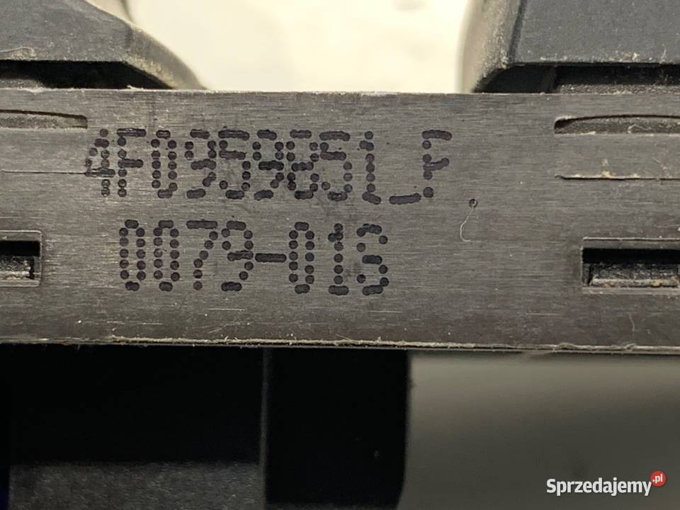 PRZEŁĄCZNIK SZYB AUDI A6 C6 4F0959851F 0411