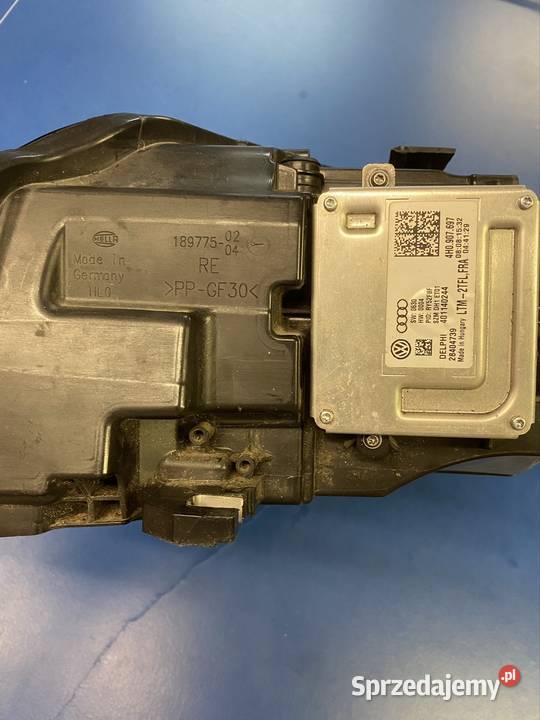 Reflektor AUDI A8 D4 LIFT Lampa Prawa DRL FULL osobowe opolskie