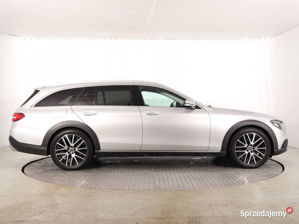 Mercedes E E 220 d 4MATIC kamera cofania śląskie Katowice