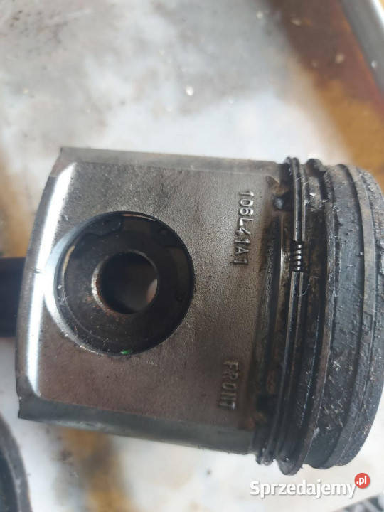 John Deere 6930 7530 Tłok Cylindra RE527039