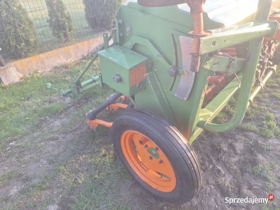 Siewnik zbożowy Amazone D8 special 25m Siewniki i sadzarki Łubnice sprzedam
