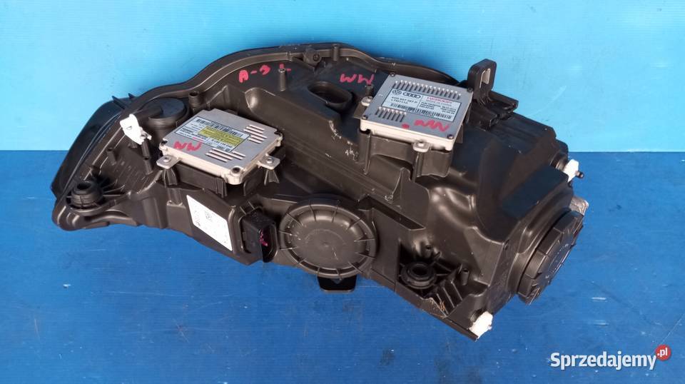 LAMPA LEWY PRZÓD EUROPA XENON 8V0941005AE Nowy Tomyśl sprzedam
