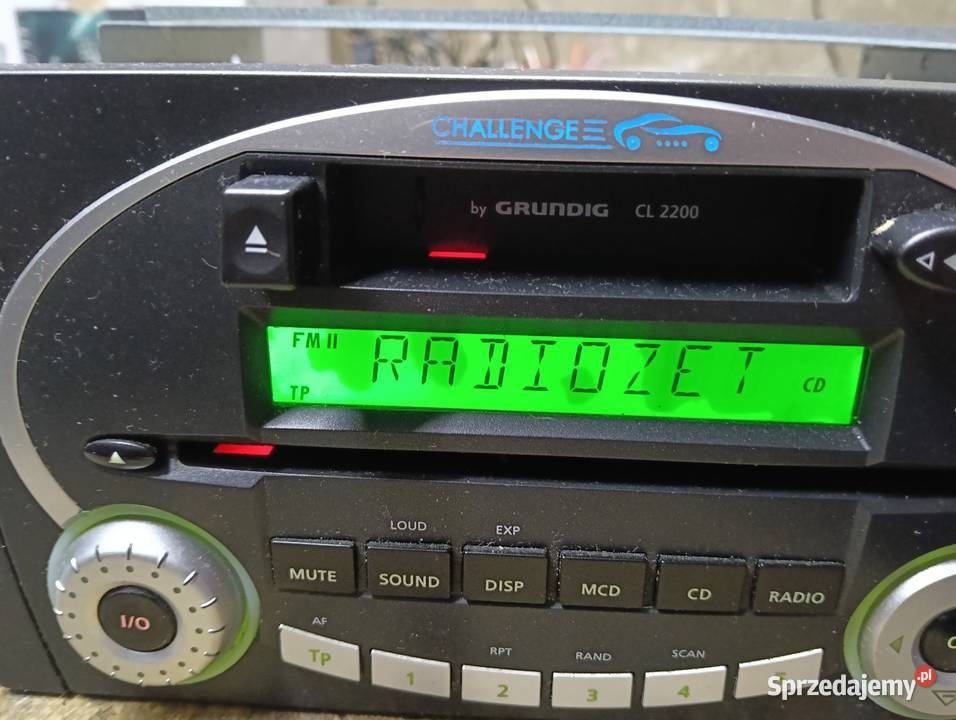 Radioodtwarzacz Grundig cl 2200 Drążdżewo Nowe