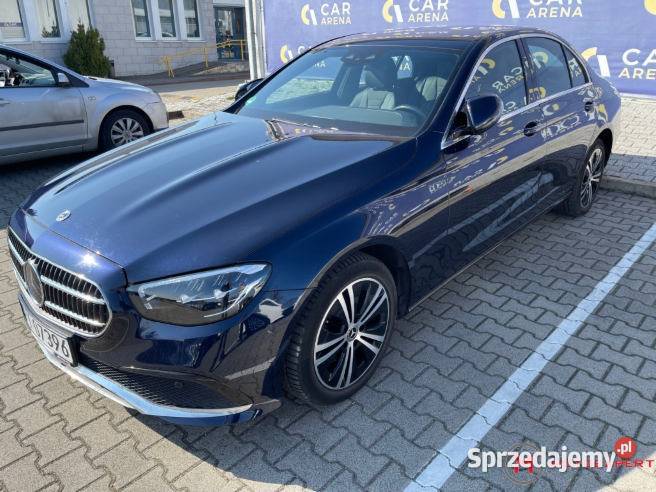 MERCEDESBENZ E 220 2022 1993 ccm 200 Klasa E