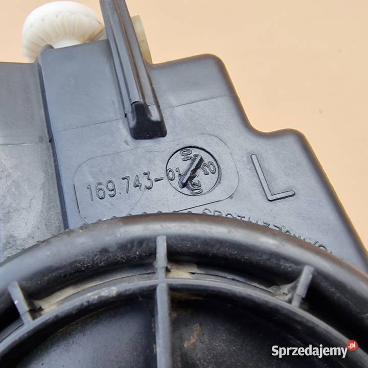 VOLVO FH13 HALOGEN LEWY ORYGINAŁ HELLA Części samochodowe Bieleń