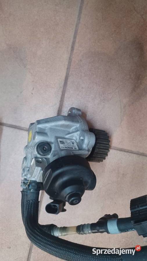 POMPA WTRYSKOWA VW AUDI A8 42 TDI 057130755S Rakoniewice