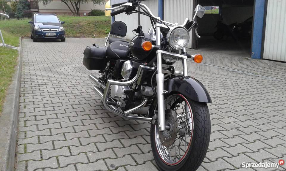 honda shadow 125