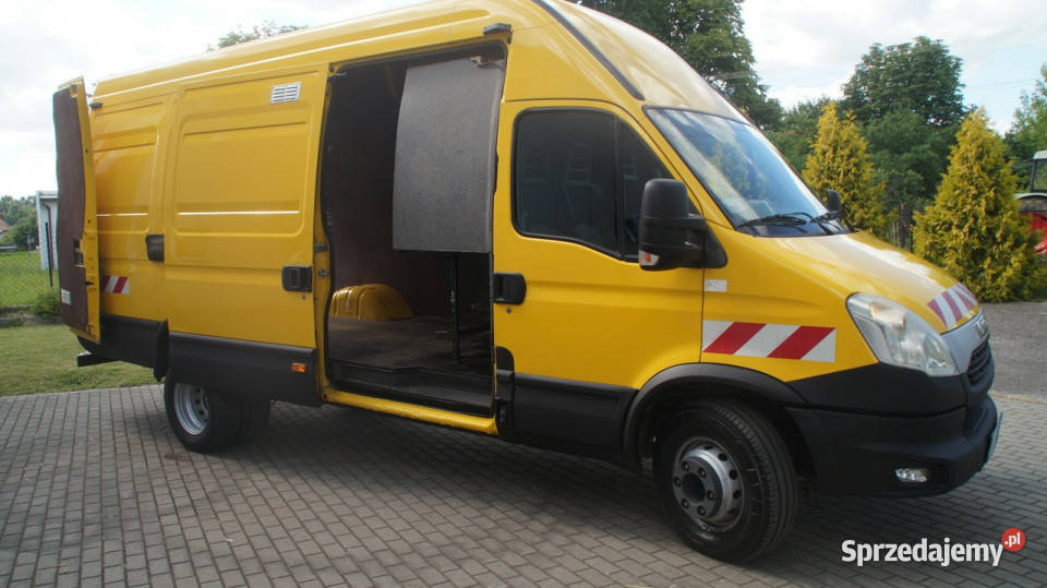 Iveco Daily 70C17 DMC 35T SPANIE BLASZAK L4H3 manualna