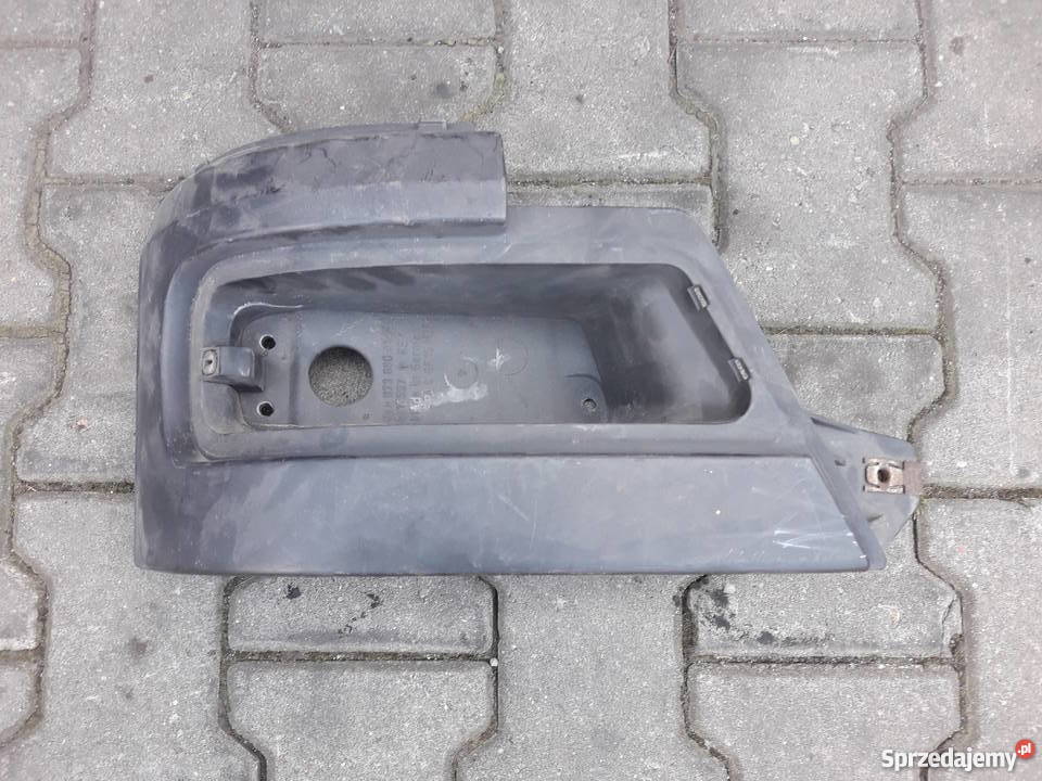 OBUDOWA KIERUNKOWSKAZU PRAWA ATEGO 818 śląskie Częstochowa