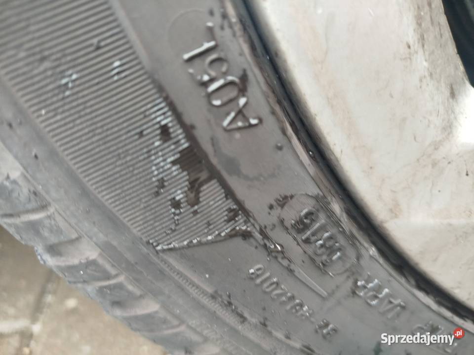 Alufelgi Audi a 3 8v 17 z oponami zimowymi łódzkie Pajęczno