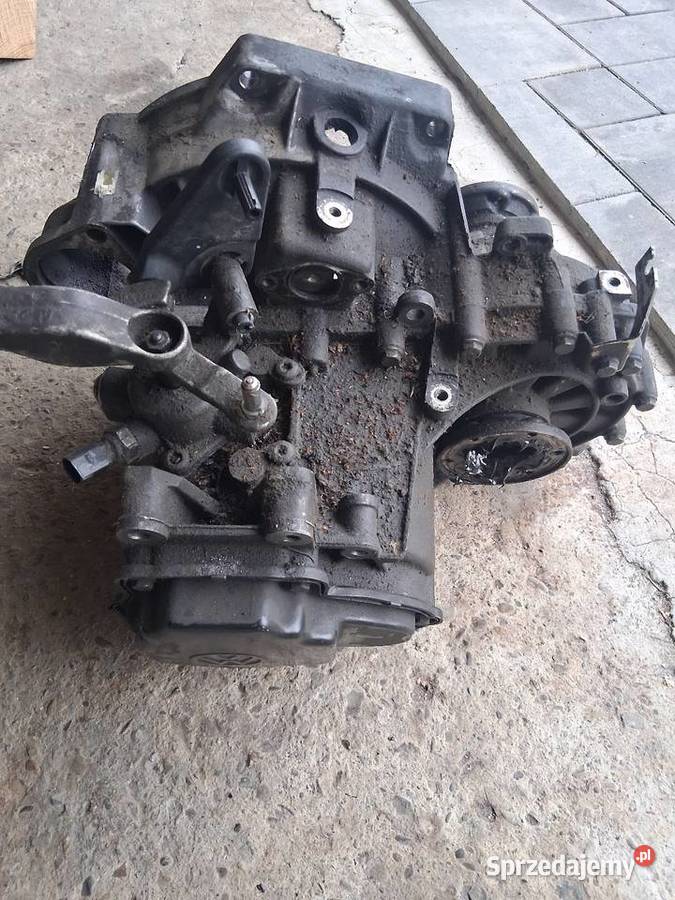 Skrzynia golf 5 uszkodzona GQQ małopolskie Tymbark