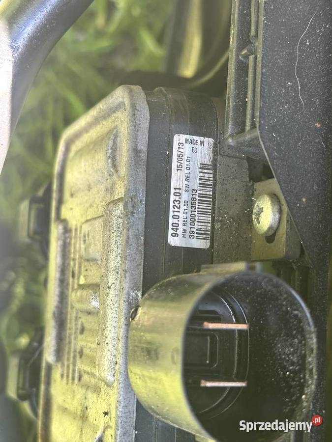 Pas z chłodnicami Volvo S60 V60 D6 plug in z Konstancin-Jeziorna sprzedam
