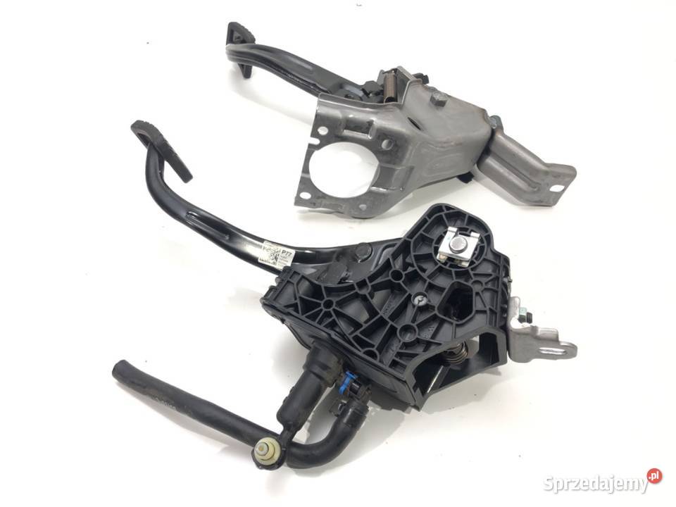 PEDAŁY HYUNDAI i30 32800J7100BB 15 110