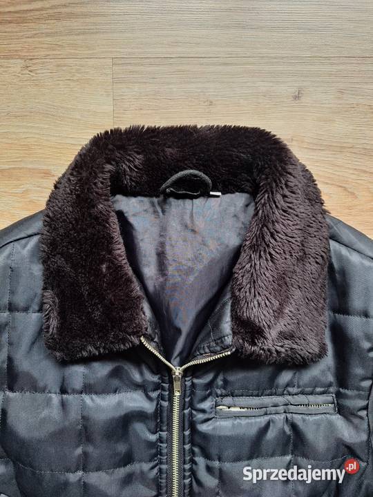 Cudna czarna kurtka z futerkiem jesienna Kraków