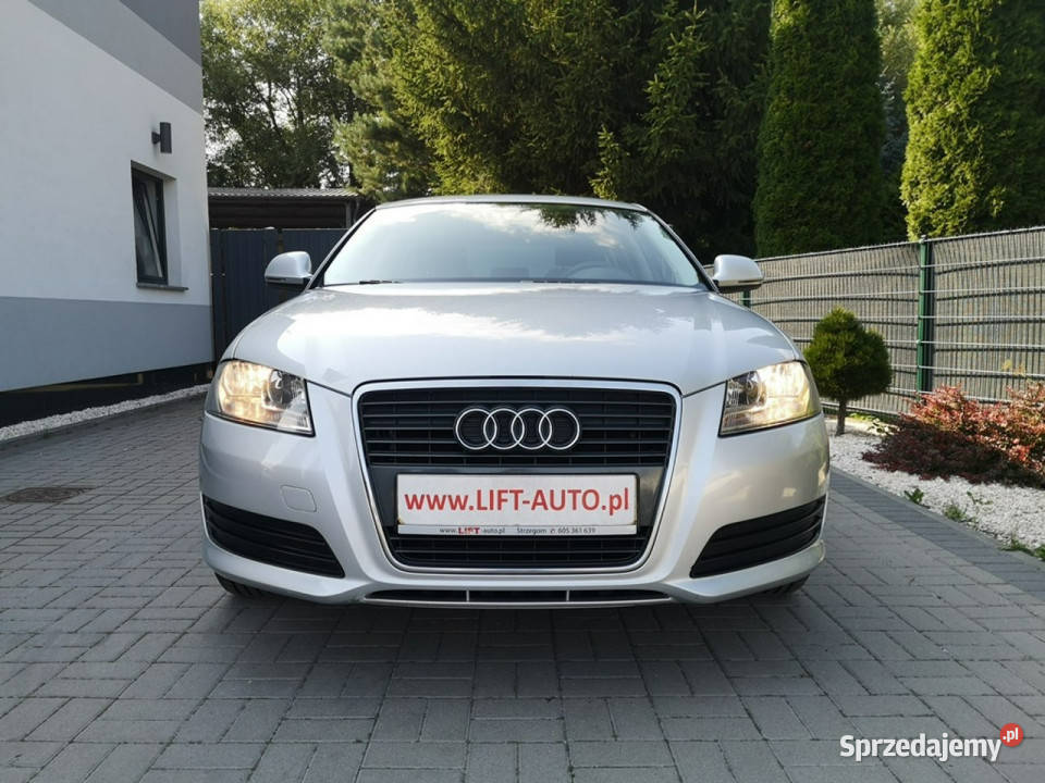 Audi A3 Sportback 16 MPI 102 SPORTBACK ASR (kontrola trakcji)