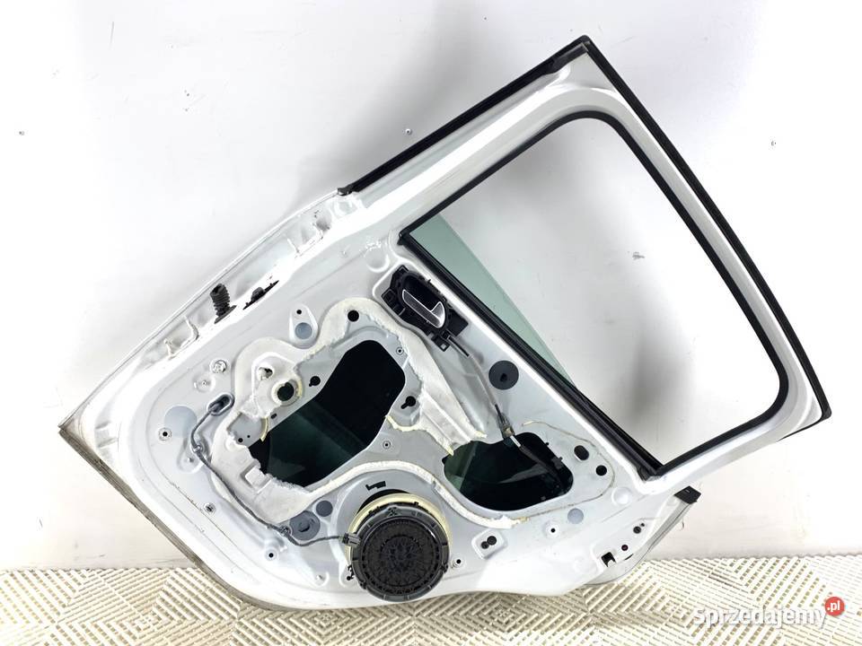 DRZWI PRAWY TYŁ PEUGEOT 208 I Hatchback LAKIER