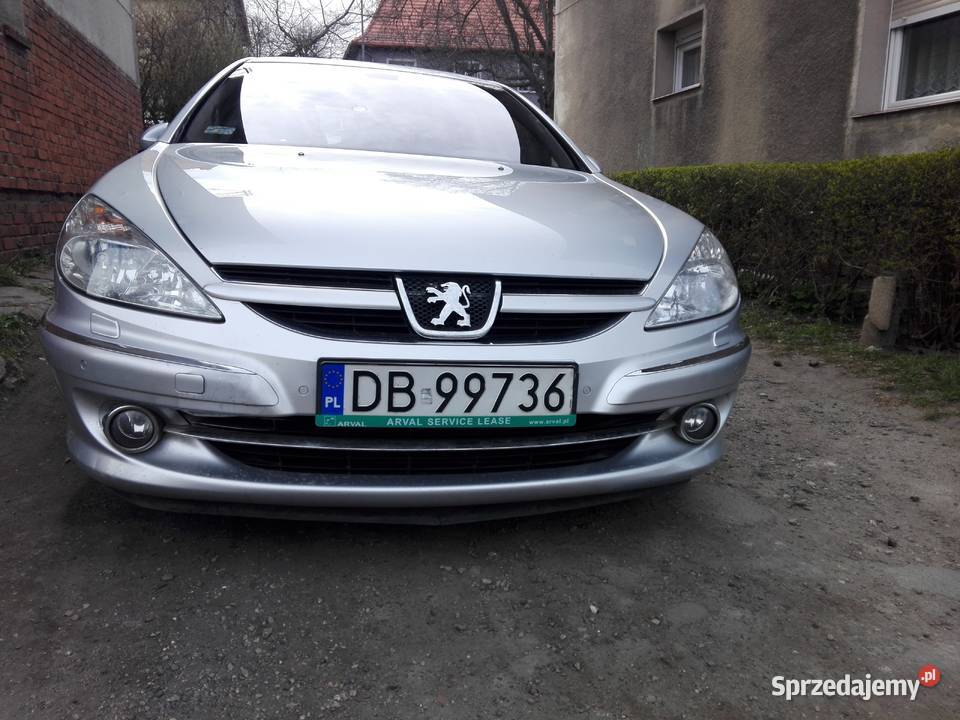 Peugeot 607