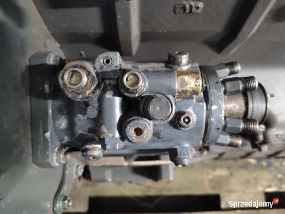 Pompa paliwa RE518164 silnika 6068TRT70 CLAAS Pozostałe Wilkowo