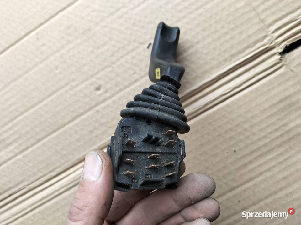 PRZEŁĄCZNIK WYCIERACZEK ZAFIRA A Kamień-Kolonia sprzedam