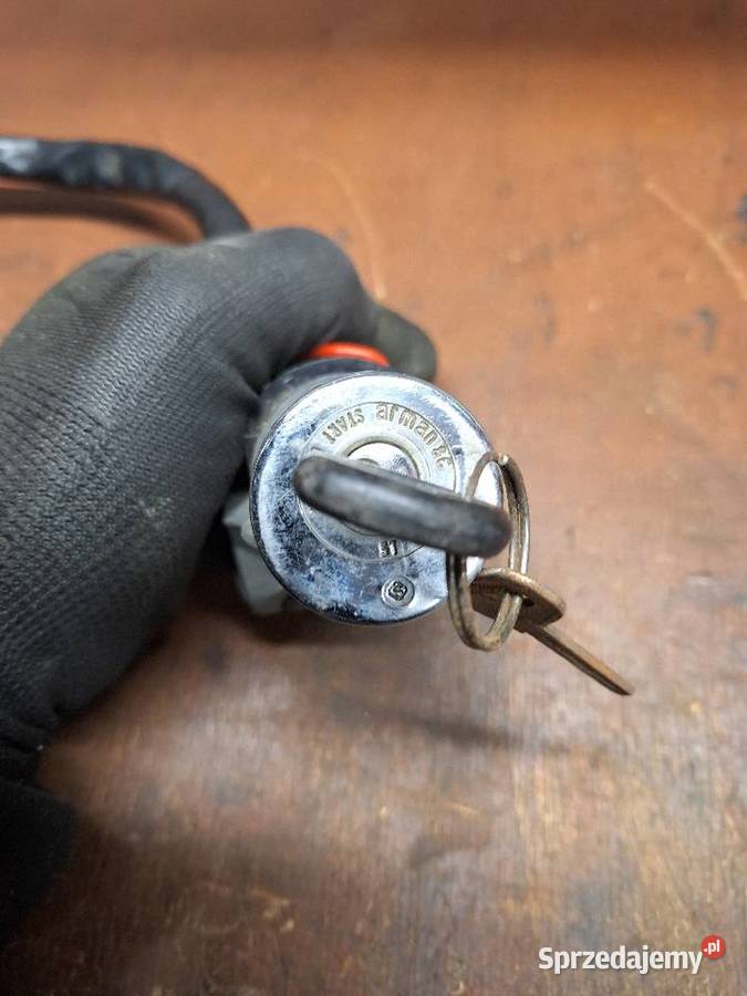 Stacyjka fiat 125p osobowe Strzyżów