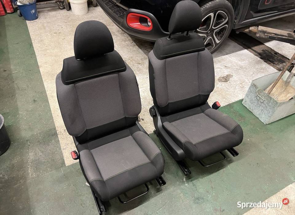 Fotel Citroen C3 III siedzenia przód lewy prawy Kielce