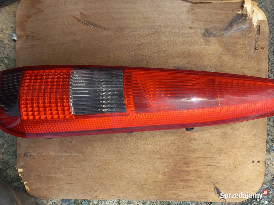 Lampa prawa tylna ford fusion Iwanowice Dworskie