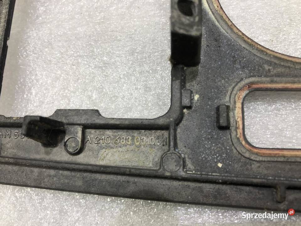 PANEL DEKOR KONSOLI MERCEDES EKLASA W210 9502 EU