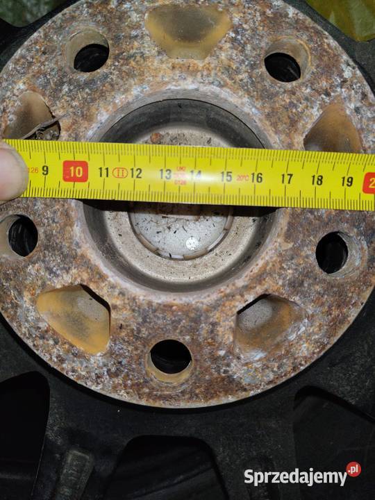 Felgi R18 Alutec ładny stan 51143 Miękisz Stary
