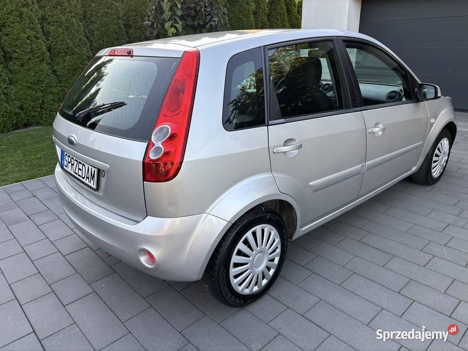 Ford Fiesta 14 benzyna 2007