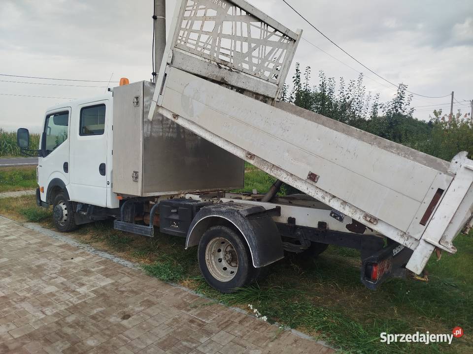 Renault Maxity Cabstar wywrotka brygadówka 2500cm3 Wywrotki Ostrowiec Świętokrzyski