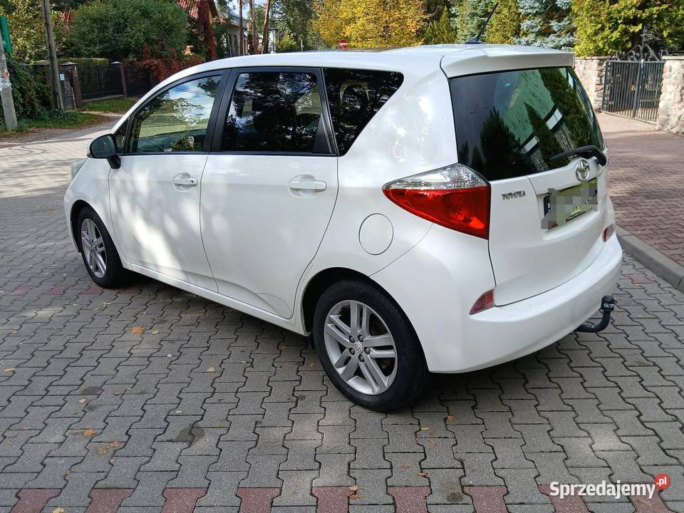 Toyota Verso S 14 D4D Panorama Nawi Kamera szyberdach Warszawa